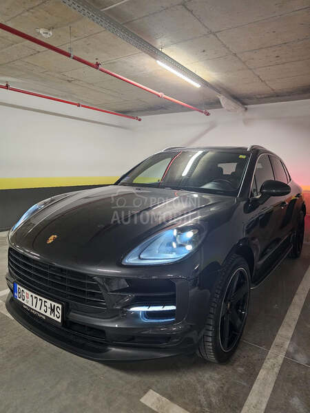 Porsche Macan 