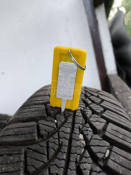 Dunlop 165/70 R14 Zimska