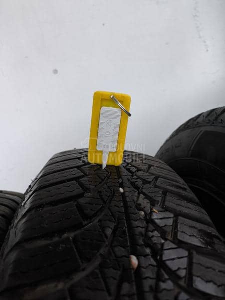 Dunlop 165/70 R14 Zimska