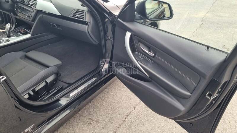 BMW 320 D SPORT