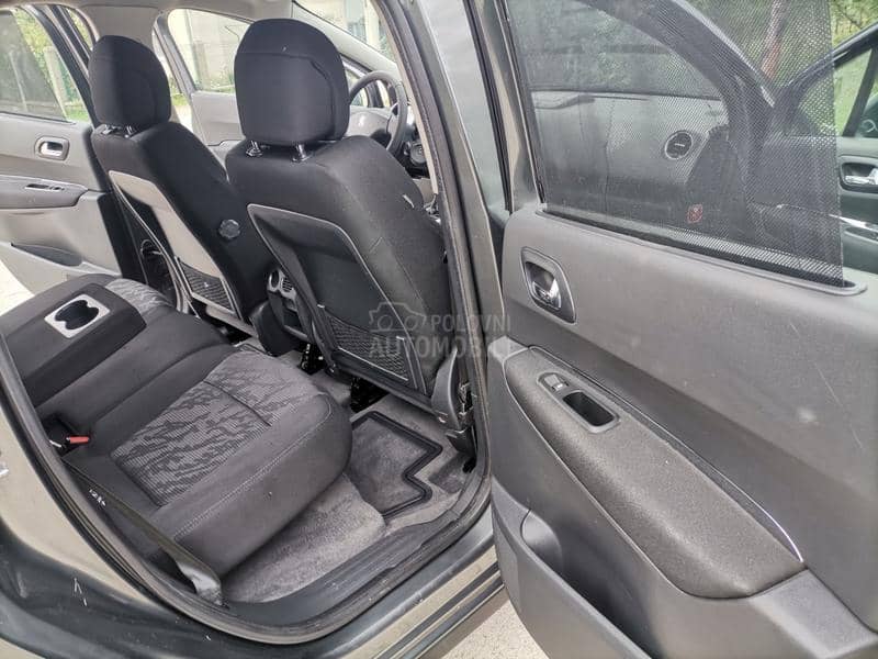 Peugeot 3008 1.6HDI,8V-N.A.V.I