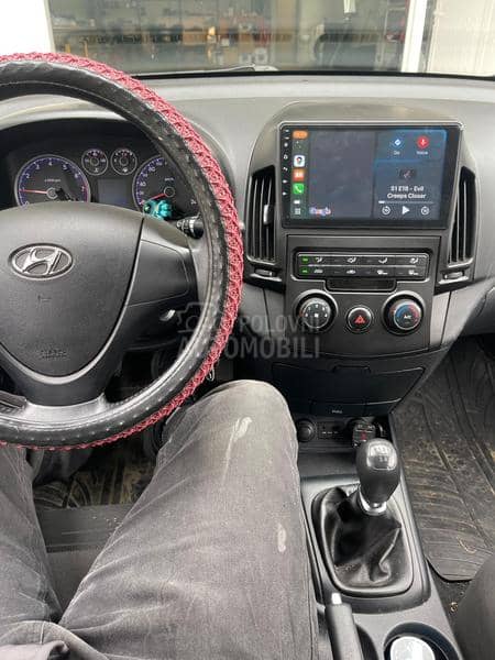 Multimedija Android Carplay