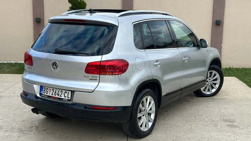 Volkswagen Tiguan DSG/4x4/PANO