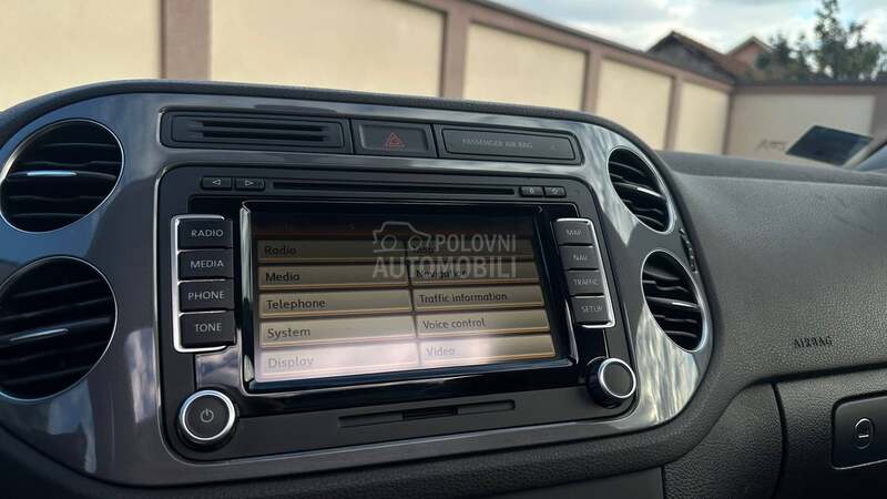 Volkswagen Tiguan DSG/4x4/PANO
