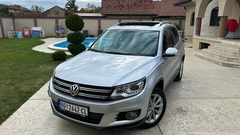 Volkswagen Tiguan DSG/4x4/PANO