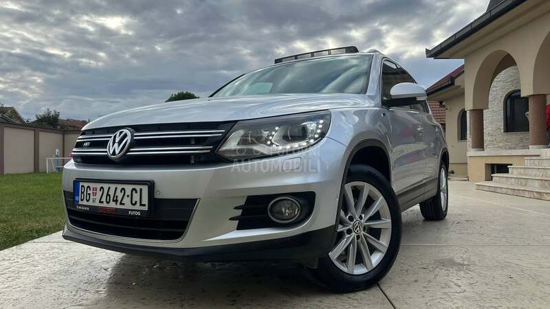 Volkswagen Tiguan DSG/4x4/PANO