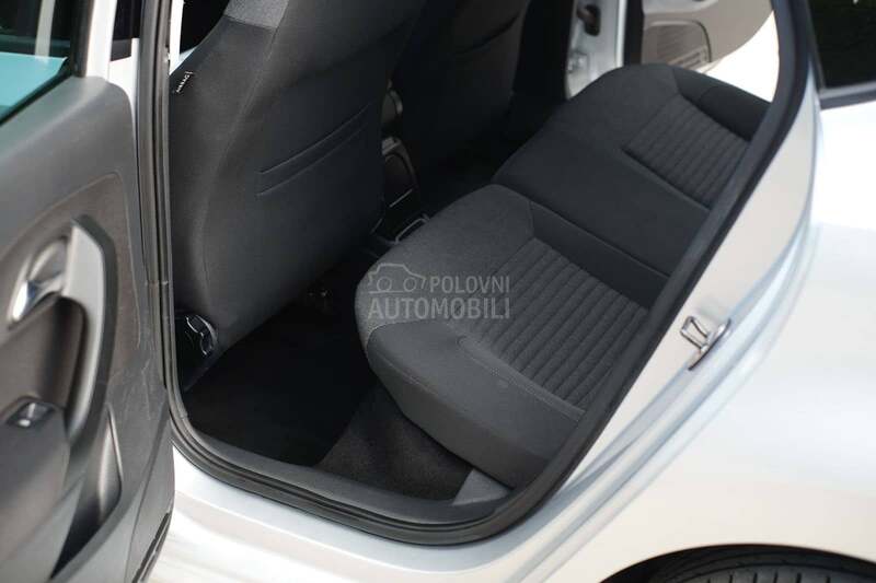Volkswagen Polo 1.2TSi 147000 CH CL