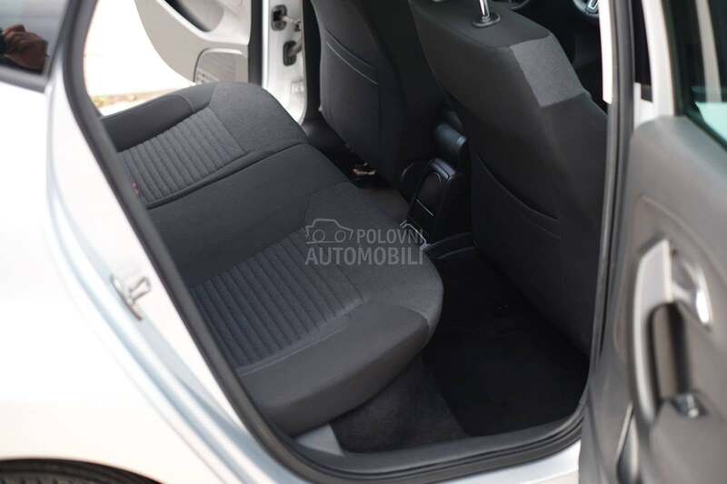 Volkswagen Polo 1.2TSi 147000 CH CL