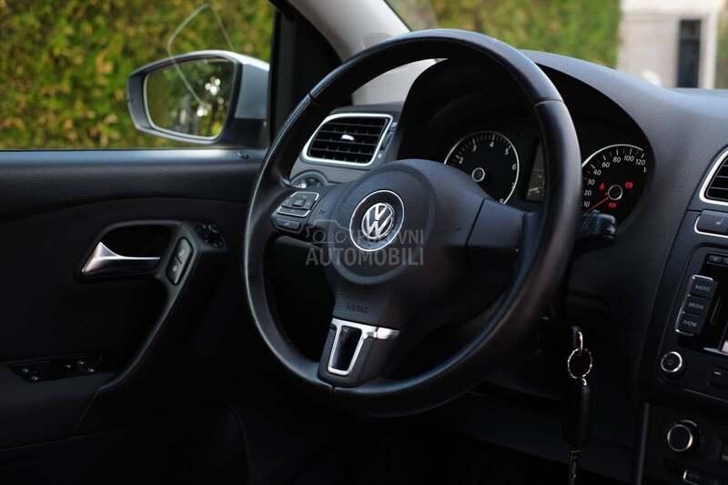 Volkswagen Polo 1.2TSi 147000 CH CL