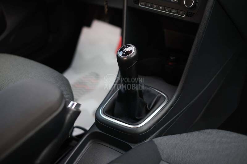 Volkswagen Polo 1.2TSi 147000 CH CL