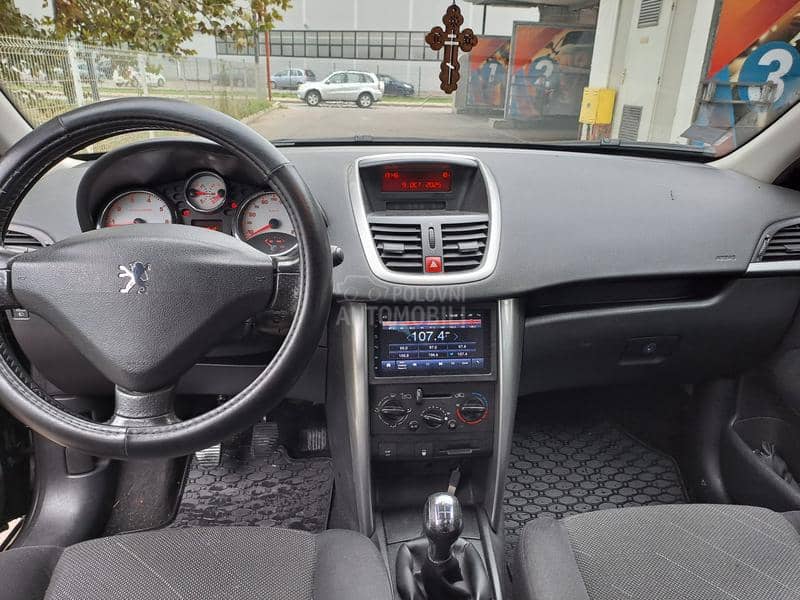 Peugeot 207 1.4