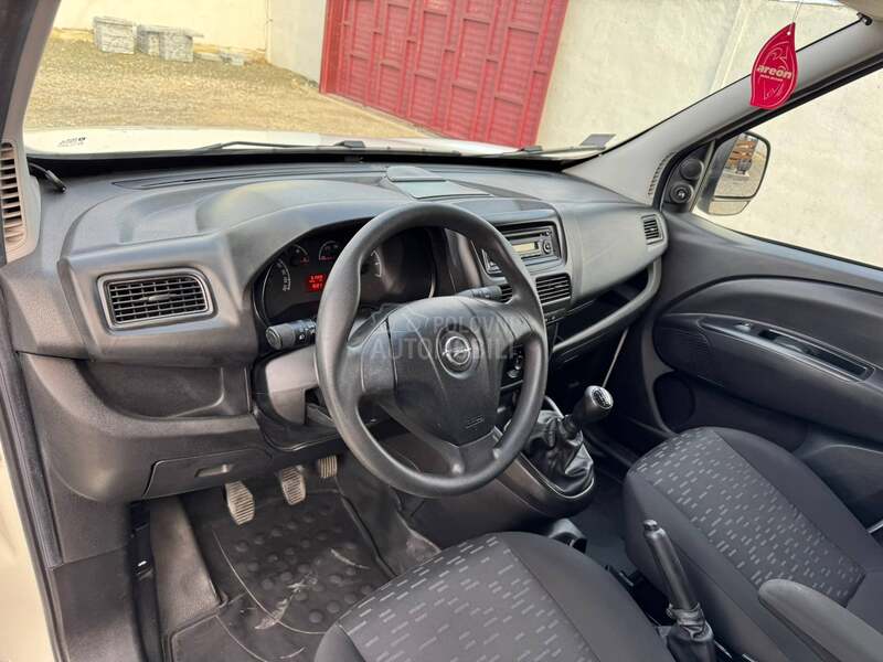 Opel Combo 1.3cdti 80km
