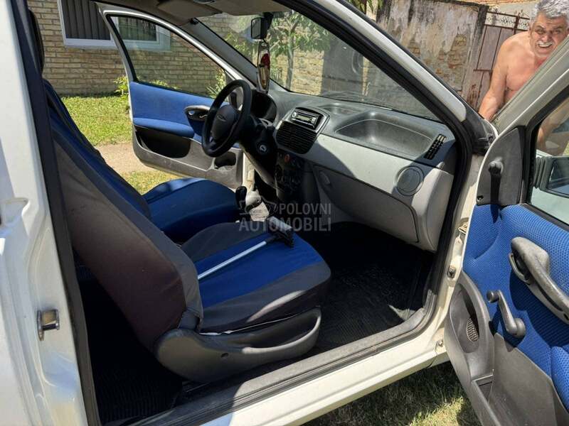 Fiat Punto 