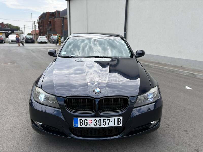 BMW 320 