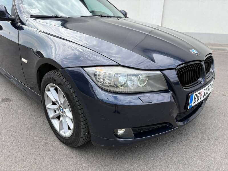 BMW 320 