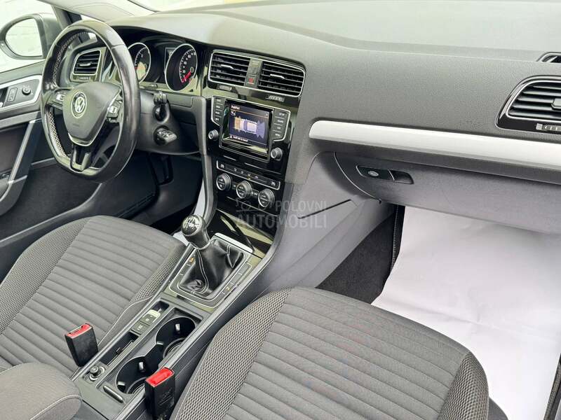 Volkswagen Golf 7 Pano/157k.m/CUP Edt