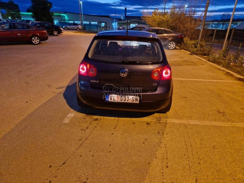Volkswagen Golf 5 DSG