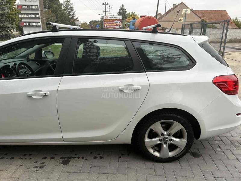 Opel Astra J 1.7 CDTI