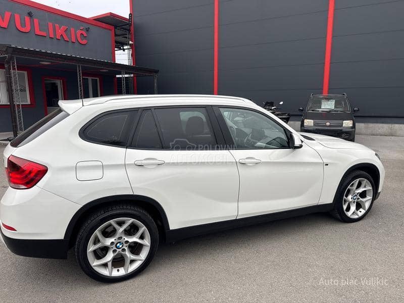 BMW X1 RATA 205e BEZ UCESCA