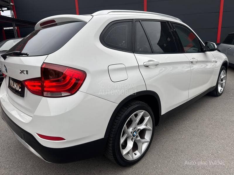 BMW X1 RATA 205e BEZ UCESCA