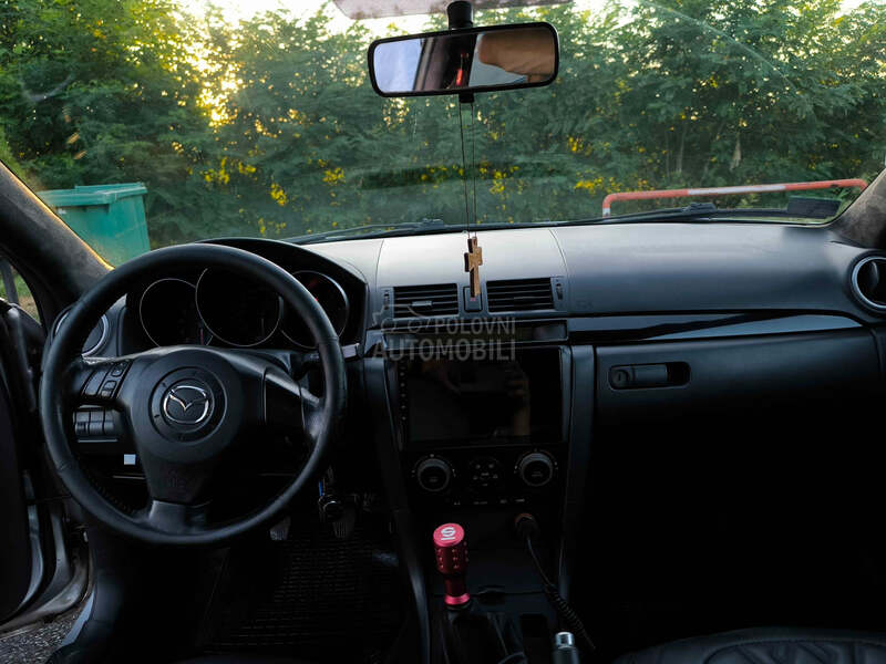 Mazda 3 1.6