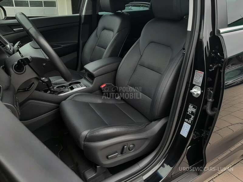 Hyundai Tucson 2.0D 4x4 VERTEX CH