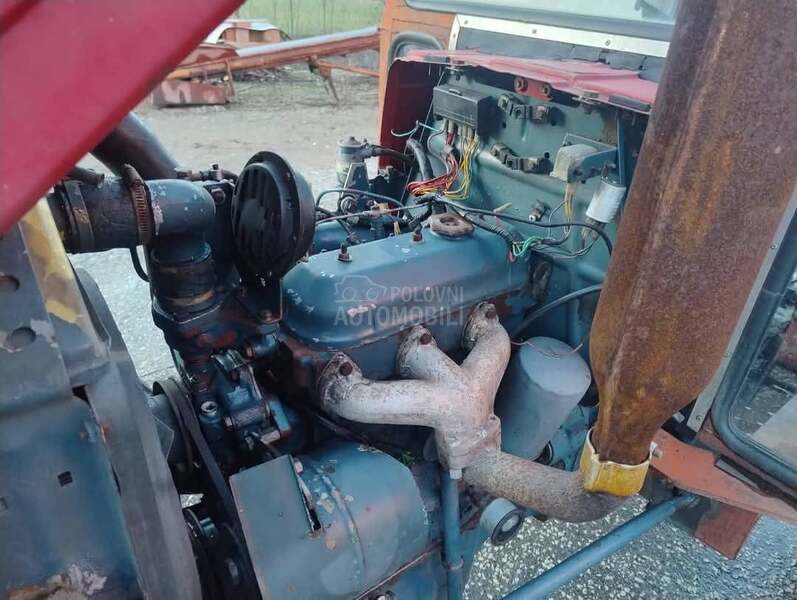 Universal 445