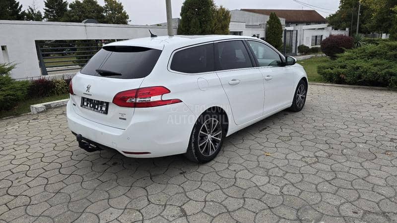 Peugeot 308 1.6 eHDI  Allure