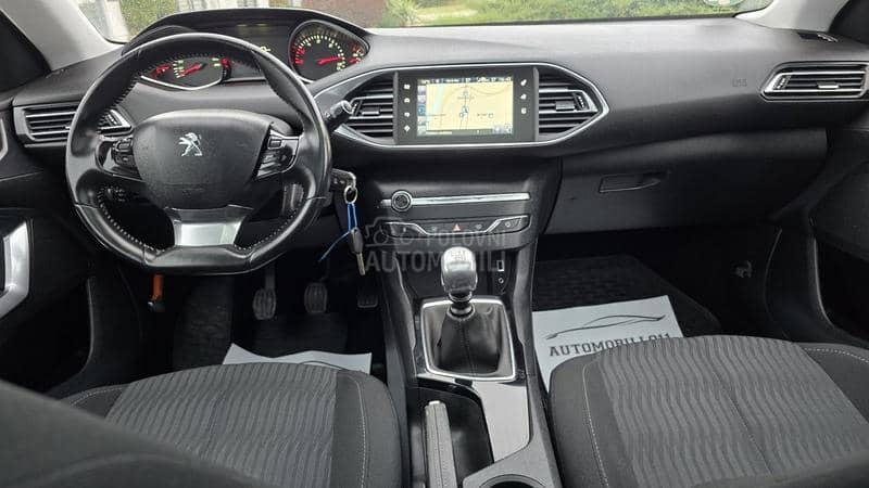 Peugeot 308 1.6 eHDI  Allure