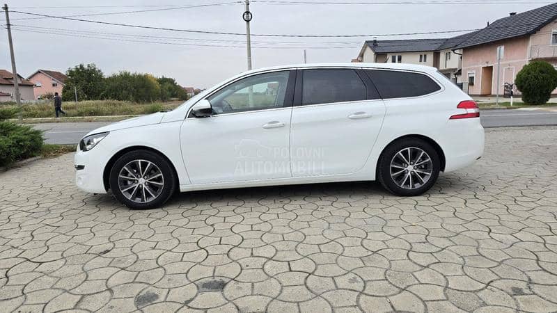 Peugeot 308 1.6 eHDI  Allure