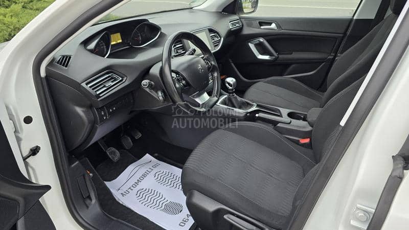 Peugeot 308 1.6 eHDI  Allure