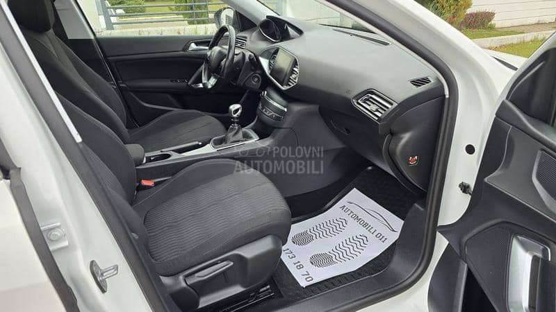 Peugeot 308 1.6 eHDI  Allure