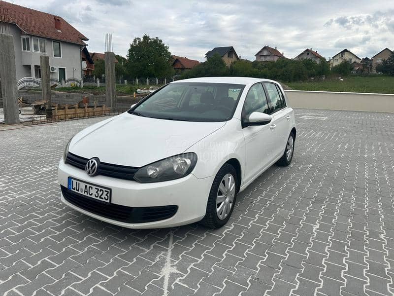 Volkswagen Golf 6 1.6TDI Bluemotion
