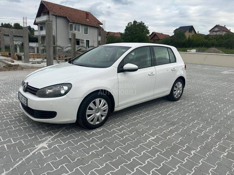 Volkswagen Golf 6 1.6TDI Bluemotion