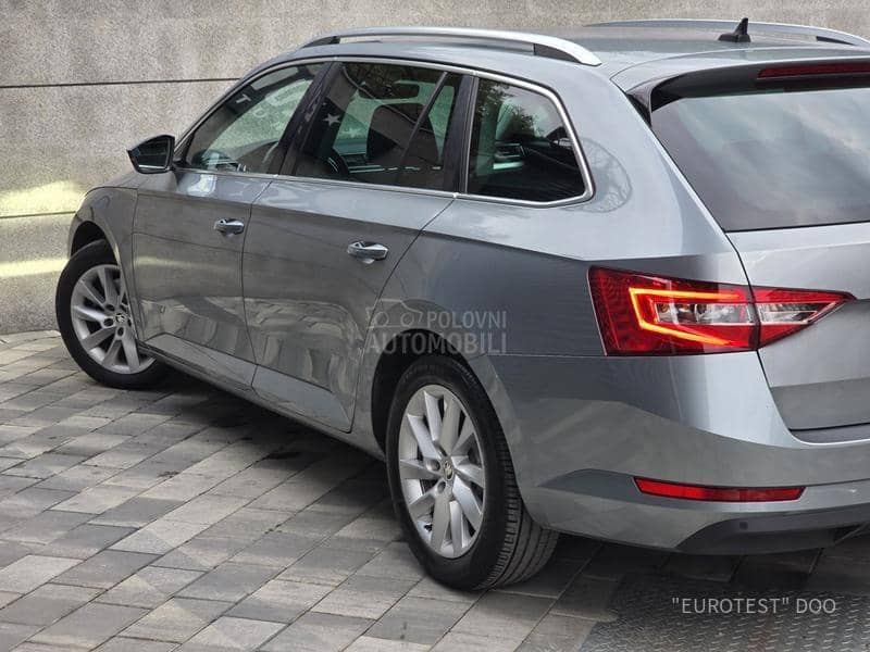 Škoda Superb 2.0 TDI/DSG/Virtual
