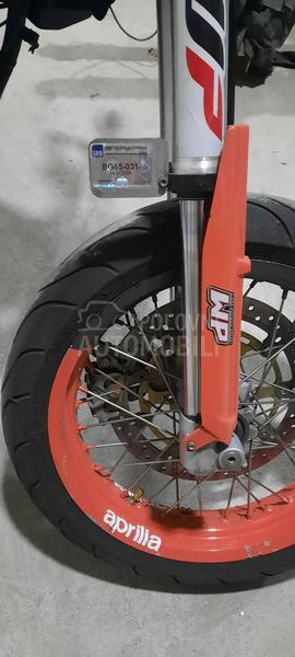 Aprilia mx 125 sm