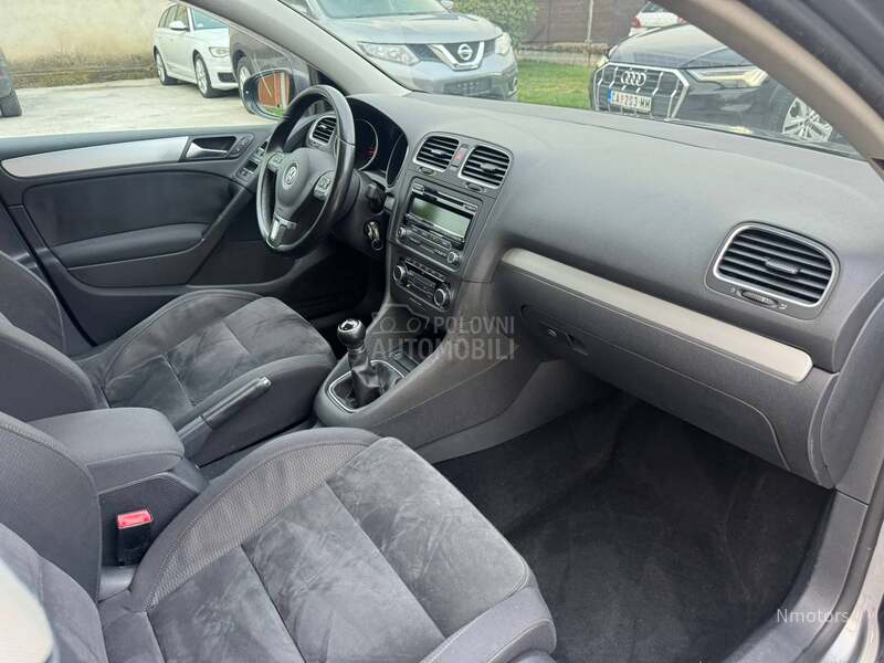 Volkswagen Golf 6 1.6tdi HIGHLINE