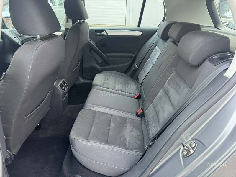 Volkswagen Golf 6 1.6tdi HIGHLINE
