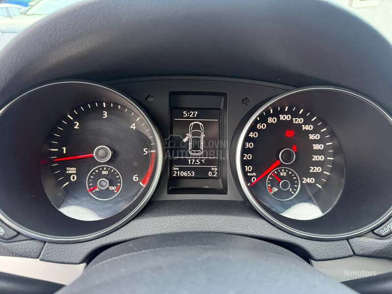 Volkswagen Golf 6 1.6tdi HIGHLINE
