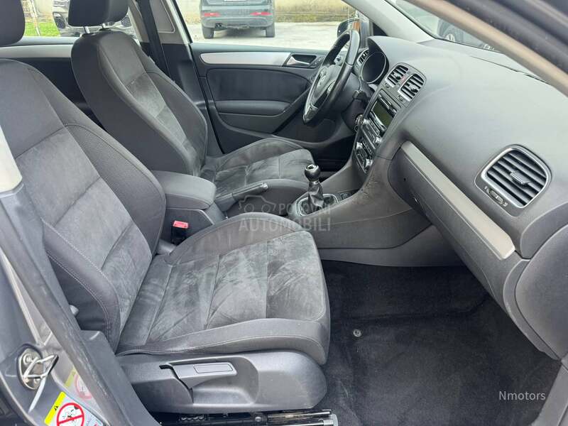 Volkswagen Golf 6 1.6tdi HIGHLINE