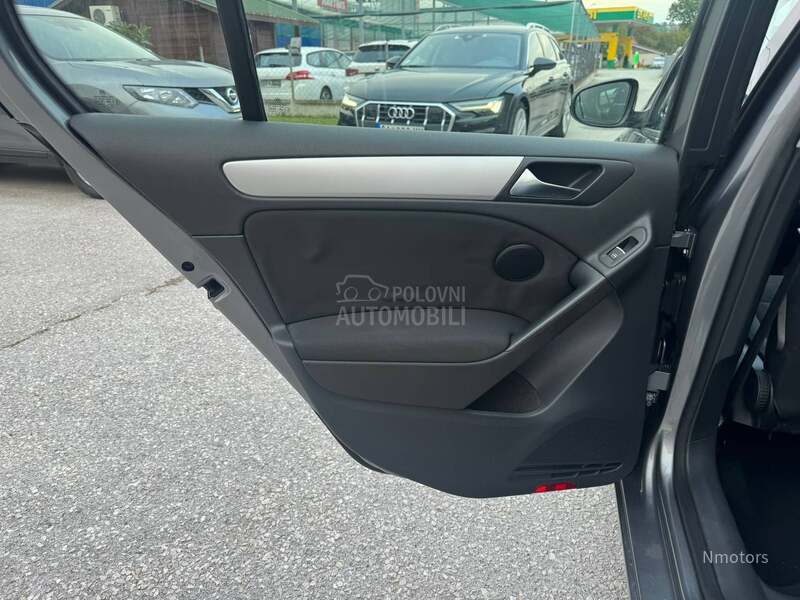 Volkswagen Golf 6 1.6tdi HIGHLINE