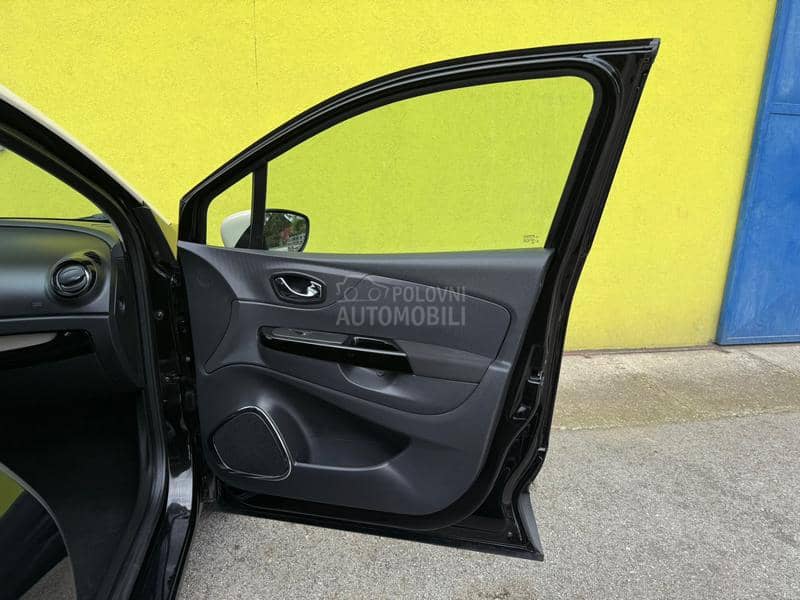 Renault Captur 1.5/FABRIIKA/117980k