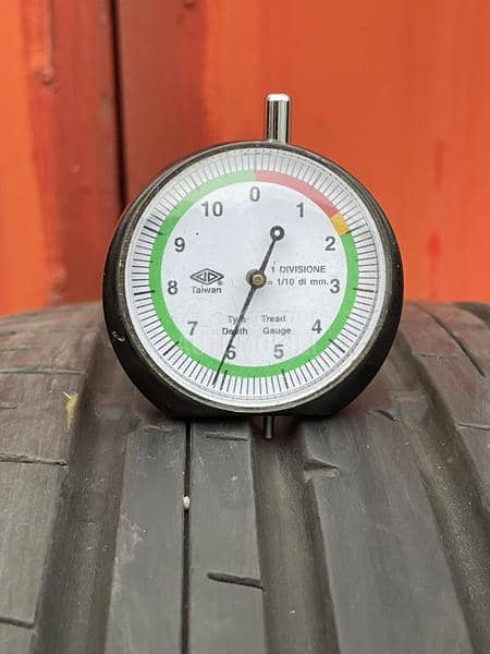 Falken 225/40 R18 Letnja