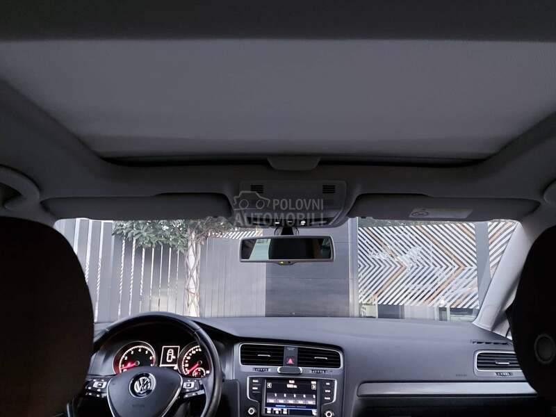 Volkswagen Golf 7 1.2T P a n o r a m a