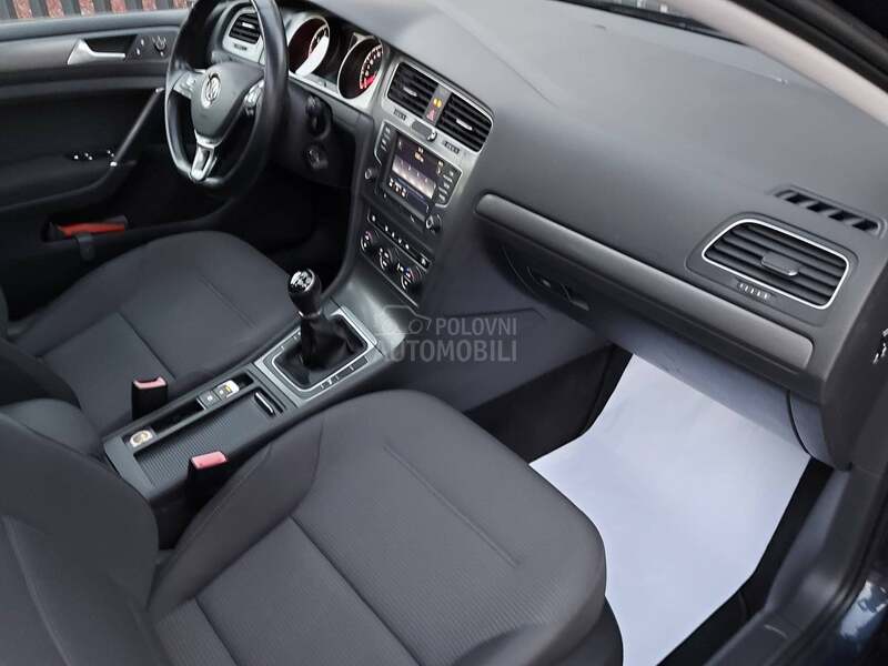 Volkswagen Golf 7 1.2T P a n o r a m a