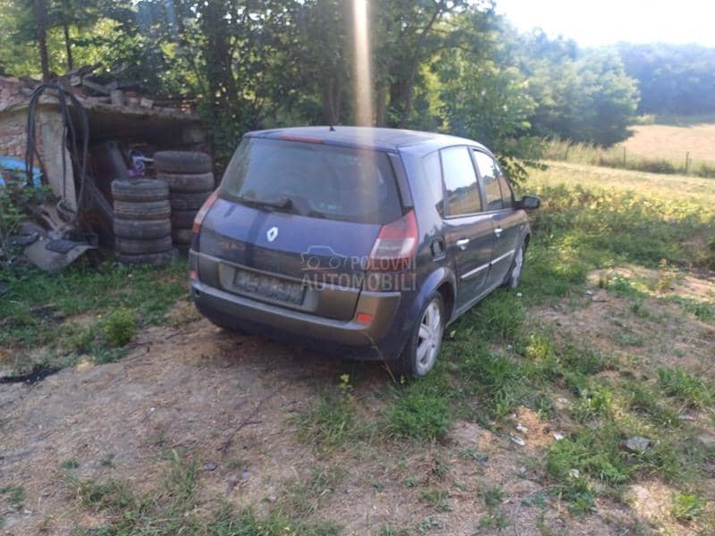 Renault Scenic 1.9 2005. god. -  kompletan auto u delovima