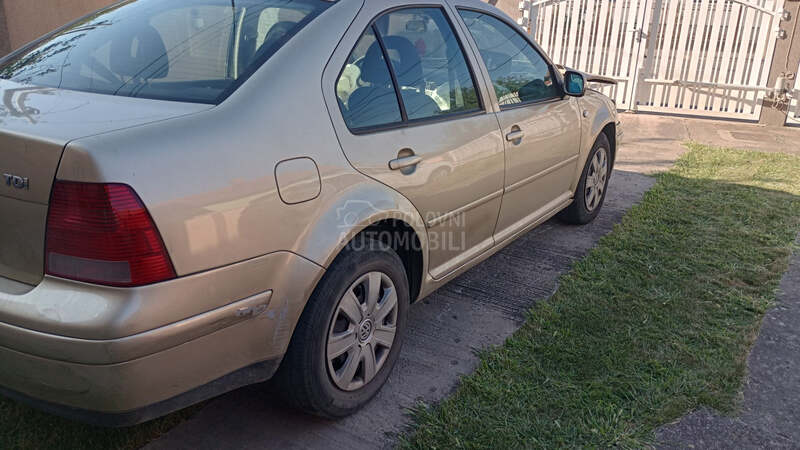 Volkswagen Bora 1,9tdi
