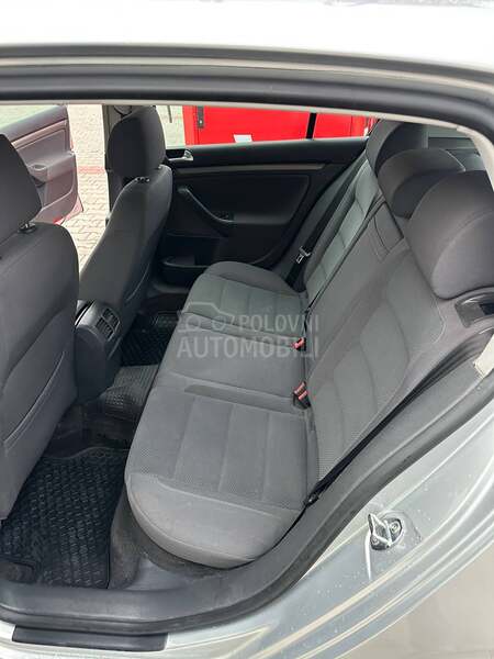 Volkswagen Golf 5 