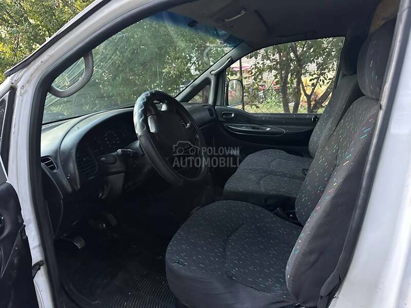 Hyundai H-1 2.5tdi CITAAJ OPIISS
