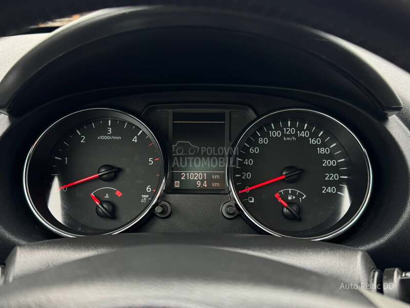 Nissan Qashqai NA-VI  PA-NO  KAMERA